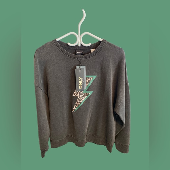 Only - Picture 2 of 4